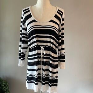 Motherhood maternity white black striped knit sweater lightweight draw string XL